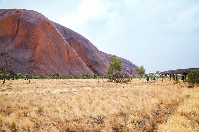 Uluru Morning Guided Base Walk - Key Points