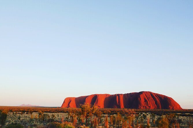 Uluru Overnight Escape from Alice Springs - Introduction: Discovering Uluru and the Outback on a Relaxed 2-Day Journey