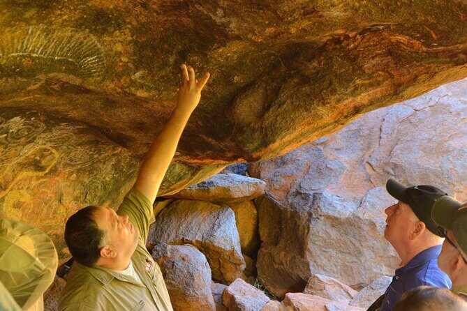 Uluru Small Group Tour including Sunset - FAQ
