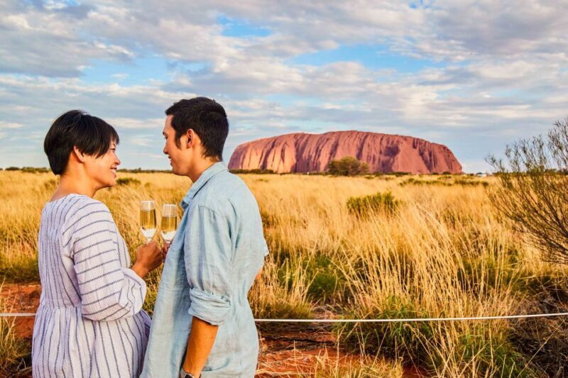 Uluru: Sunset, Sparkling Wine, Cheeseboard & Gourmet BBQ - Transportation and Comfort