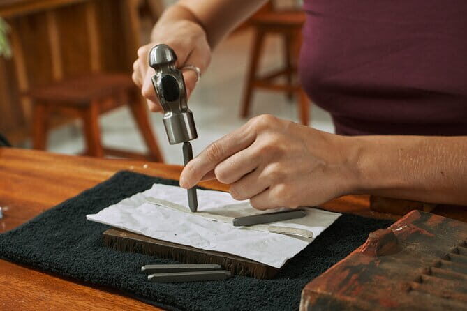 Uluwatu Silver Jewelry Class and Workshop Near GWK Culture Park - Uluwatu Silver Jewelry Class and Workshop Near GWK Culture Park