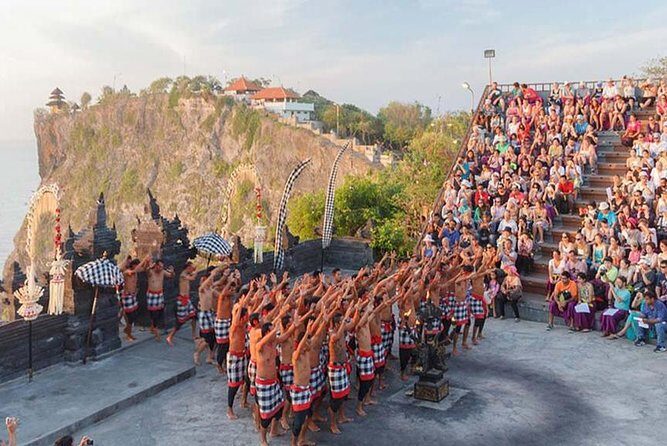 Uluwatu Sunset Temple Tour - Key Points