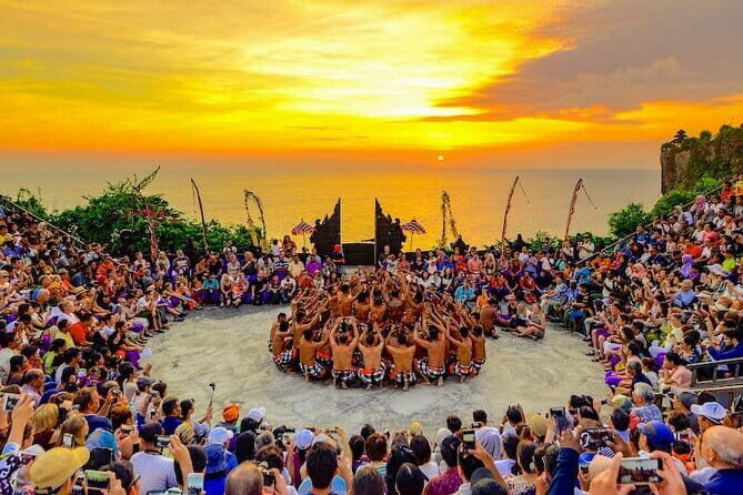 Uluwatu Temple and Kecak Dance Sunset Private Tour - A Detailed Look at the Uluwatu Sunset Tour