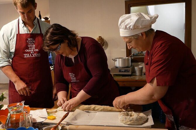 Umbrian Regional and Traditional Cooking Class with Lunch in Assisi - FAQ