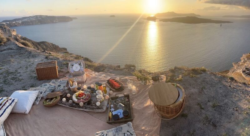 Uncrowded Santorini Sunset PicNic - The Itinerary: What to Expect