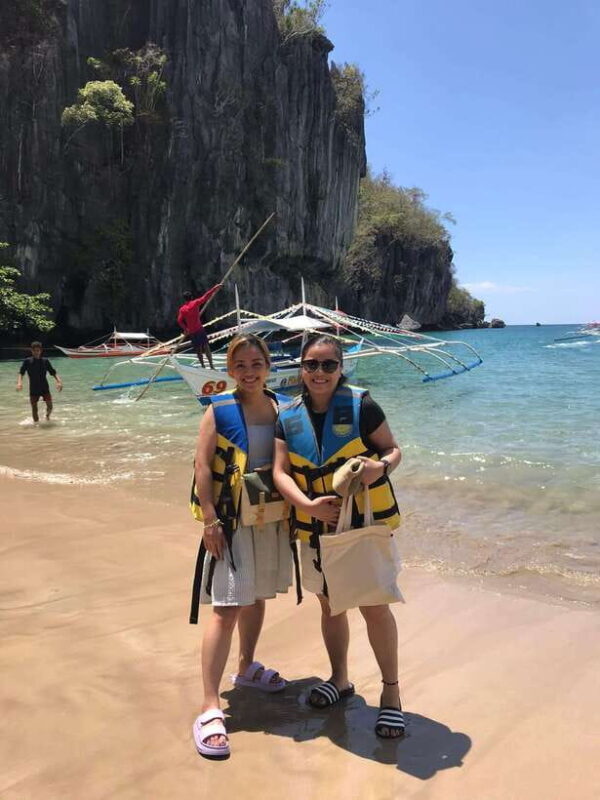 Underground River for 2 Pax : PRIVATE TOUR - Lunch and Free Time