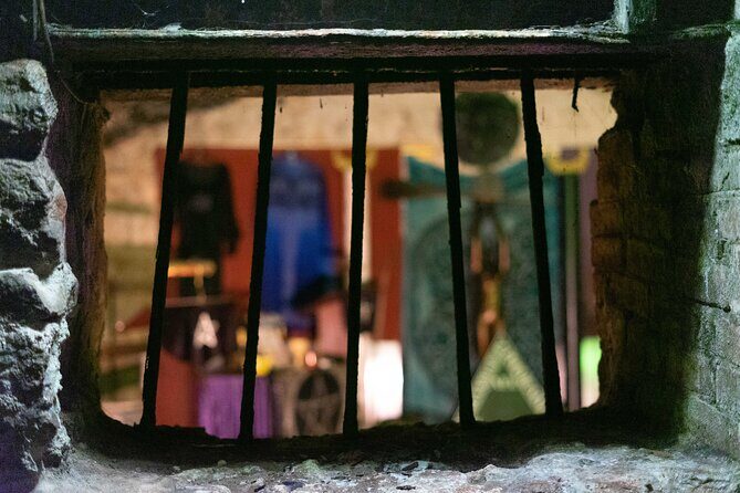 Underground Vaults Walking Tour in Edinburgh Old Town - What’s Included and How It Matters