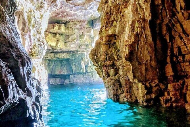 Unforgettable kayaking adventure in Pula! - Key Points