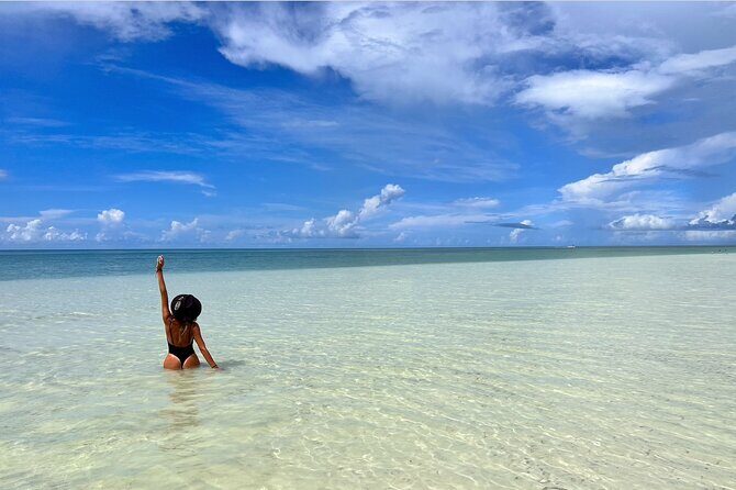Unforgettable Tour Holbox 2 Islands & Cenote Yalahau from Cancún - A Detailed Look at the Experience