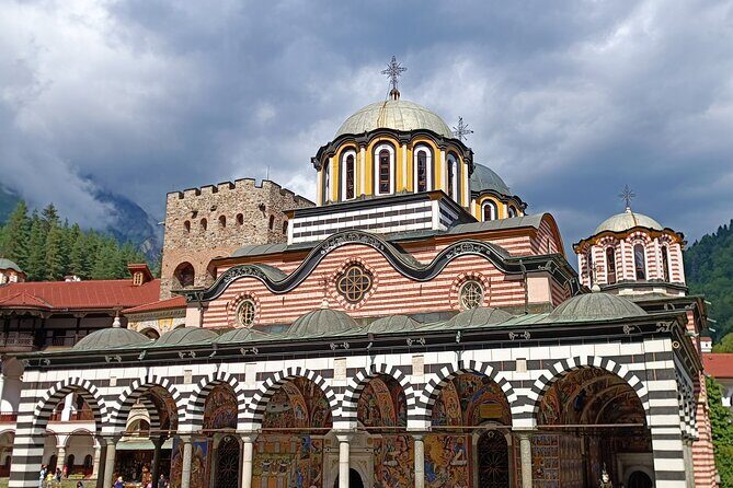 Unique 2 days tour - Boyana Church, Rila Monastery and outdoor mineral baths - FAQ