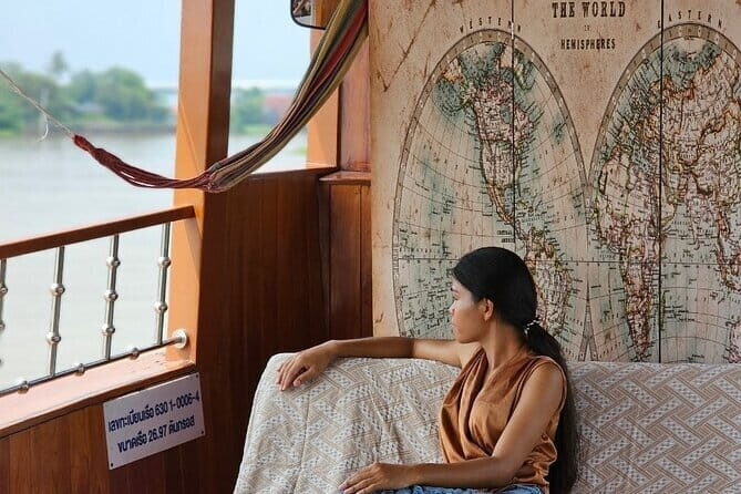 Unique and Scenic Slow Boat Tour from Ayutthaya to Bangkok - A detailed look at the slow boat from Ayutthaya to Bangkok