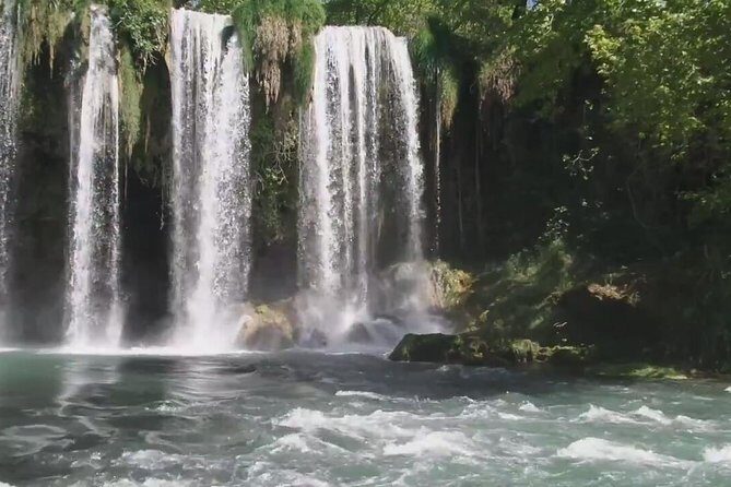 Unique Waterfalls Tour - The Sum Up