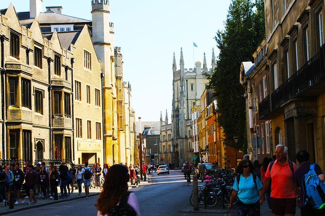 University Walking Tour - Exploring Cambridge’s Streets in Depth
