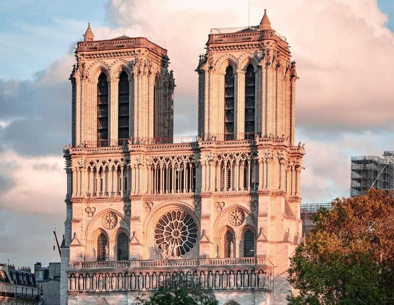 Unknown Paris: Walking Tour with an Expert Guide - Discover Paris through Stories and Landmarks with an Expert Guide