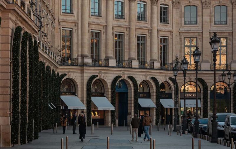 Unknown Paris: Walking Tour with an Expert Guide - Authentic and Practical Observations from Travelers