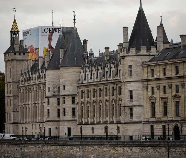 Unknown Paris: Walking Tour with an Expert Guide - FAQ