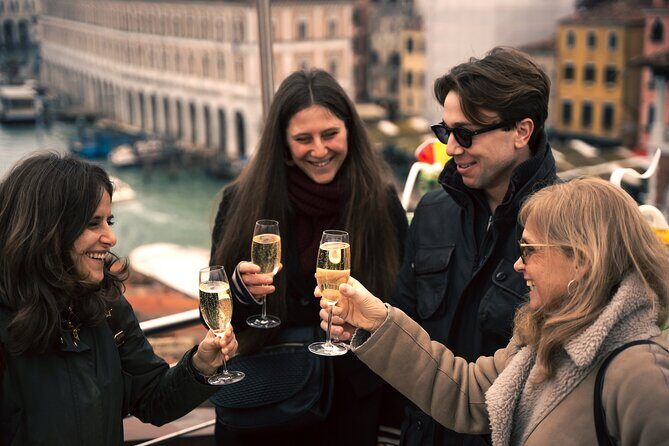 Unseen Venice: Hidden Paths and Rooftop Views - Who Should Consider This Tour?