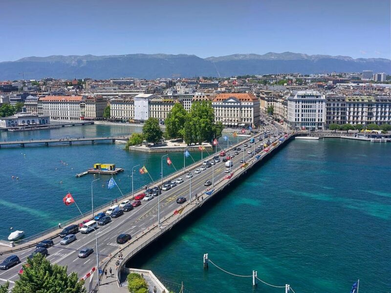 Unusual Audio Tour of Geneva - A Deep Dive into the Unusual Audio Tour of Geneva