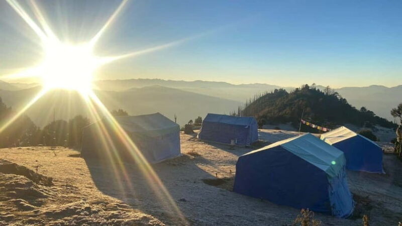 "Unveiling the Himalayas: 12-Day Jomolhari Trek Adventure" - Introduction to the Jomolhari Trek Experience