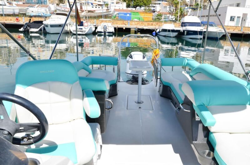 Up to 11 Pax enjoy the Marbella coast line on board - FAQs