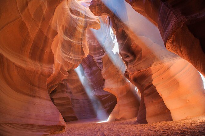 Upper Antelope Canyon & Horseshoe Bend Tour from Las Vegas - Price and Value Analysis