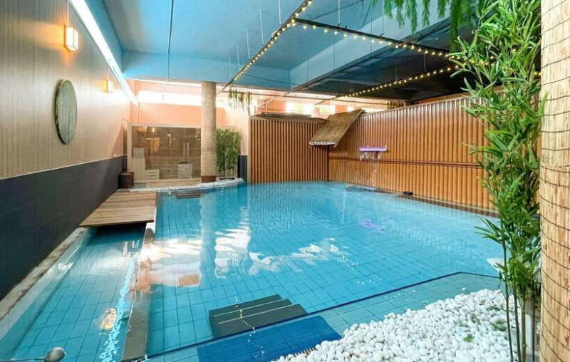 Upper Jurong Rd: Joya Onsen Cafe Singapore E-Ticket - The Experience at Joya Onsen Cafe Singapore: A Balancing Act of Relaxation and Authenticity