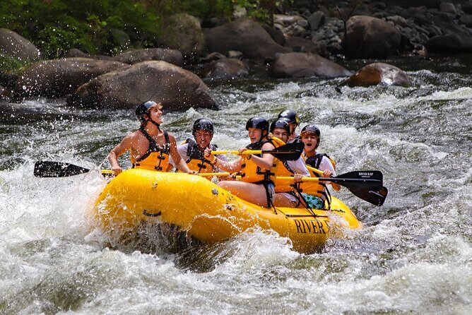 Upper Pigeon Rafting Adventure - A Ride Through the Rapids: The Upper Pigeon Rafting Adventure
