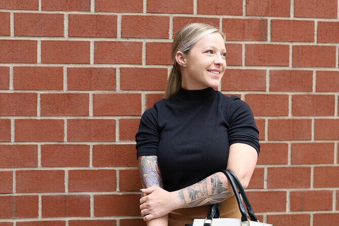 Uptown Charlotte Photoshoot Experience with Artistic Direction - Key Points