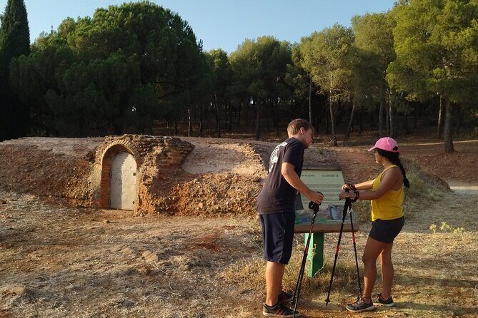 Urban Hiking, Dehesa del Generalife. Around The Alhambra. Granada - Setting the Scene: Where and When