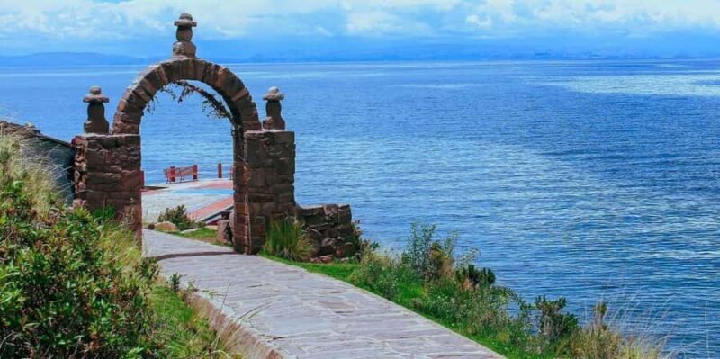 Uros, Taquile 1 day from Cusco with drop-off in Puno - Key Points