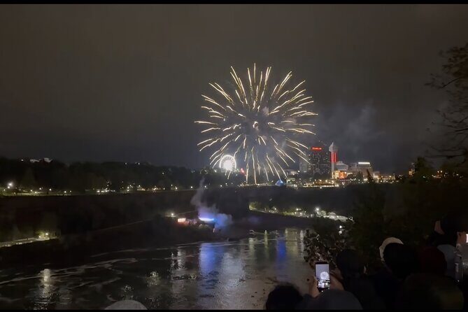 USA Side Rainbow Illumination and Fireworks Walking Tour - Who Will Enjoy This Tour?