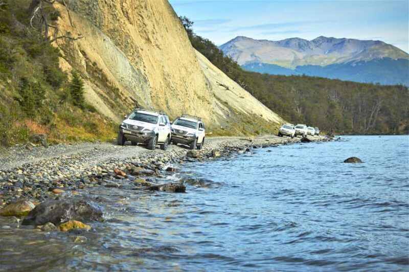 Ushuaia: Off-Road 4X4 Lakes Tour - Key Points