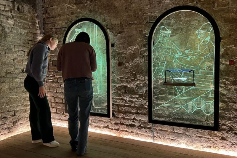 Utrecht: Lofen Palace with Entry Ticket & Guide - Authenticity and Reviews