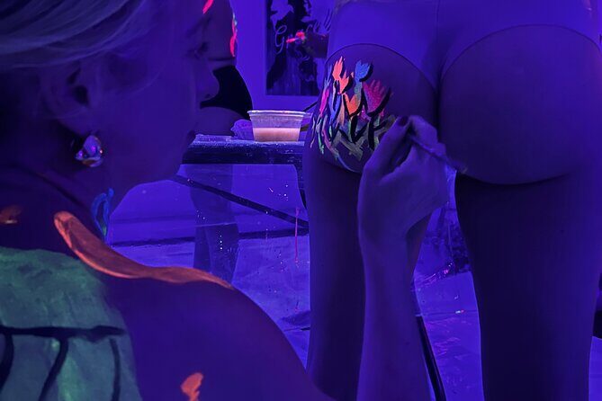 UV Body Painting Experience for Couples in Brooklyn - FAQ