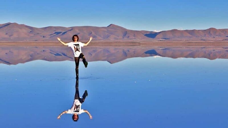 Uyuni: 2-Day Salar de Uyuni, Train Cemetery, and Lagoons - Exploring Uyuni’s Wonders: A Deep Dive