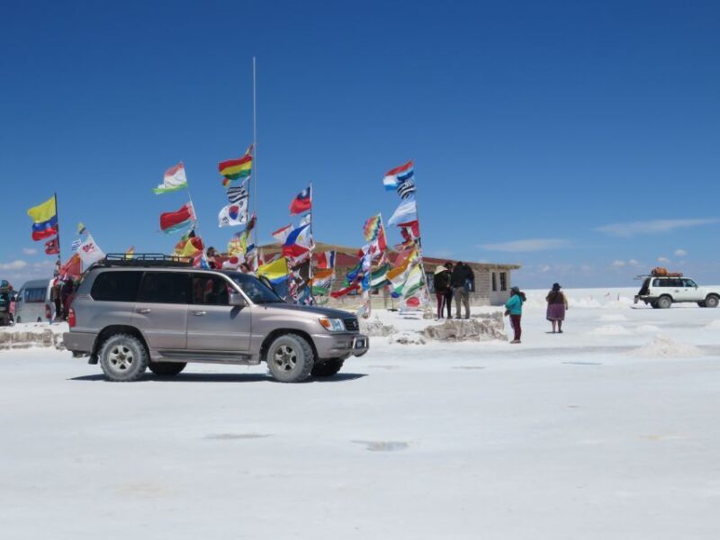 Uyuni: Full-Day Salt Flats Tour with Overnight Hotel Stay - Authentic Experiences and Authentic Travelers’ Insights