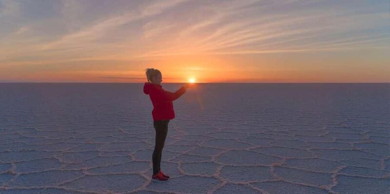 Uyuni: Full-Day Salt Flats Tour with Sunset Wine - A Complete Guide to the Uyuni Salt Flats Full-Day Tour