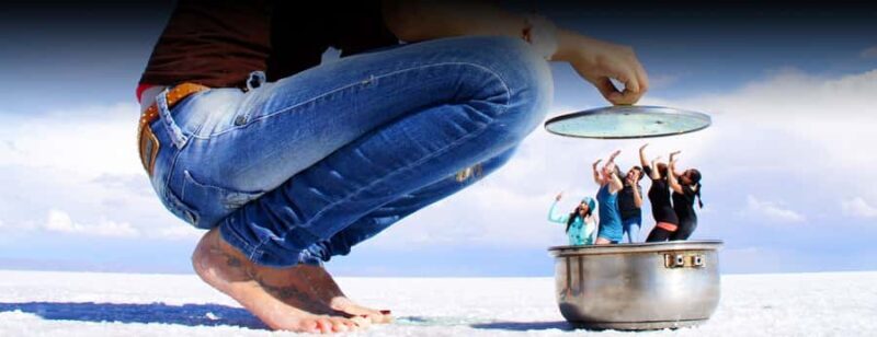 Uyuni: Salar de Uyuni Sunset Tour with Wine - Who Should Consider This Tour?