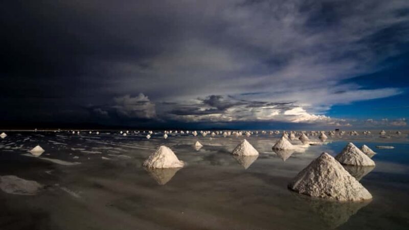 UYUNI SALT FALT LAGOONS & DESERT: 3 DAYS/2 NIGHTS EXPEDITION - Uyuni Salt Flat Lagoons & Desert: 3 Days/2 Nights Expedition