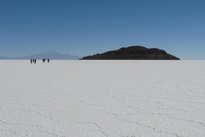 Uyuni Salt flat 2 day+sunset at Salt Water Region + Mirror effect - FAQ