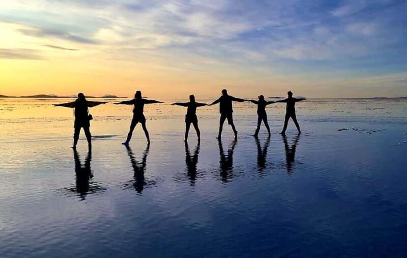 UYUNI SALT FLAT 3D/2N + HOTEL - DEPARTURE FROM UYUNI BOLIVIA - Key Points