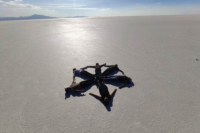 Uyuni Salt Flat and Eduardo Avaroa Park 3 Day tour - Key Points