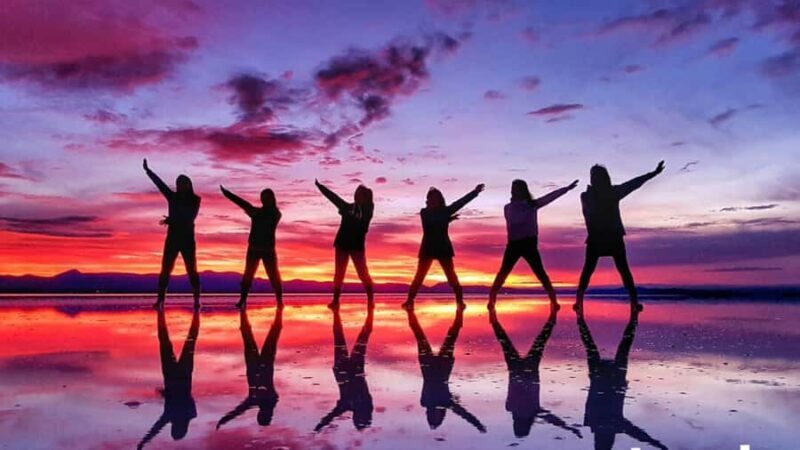 UYUNI SALT FLAT: SUNSET & STARLIGHT EXPERIENCE - The Experience Begins: From Uyuni to the Salt Flats