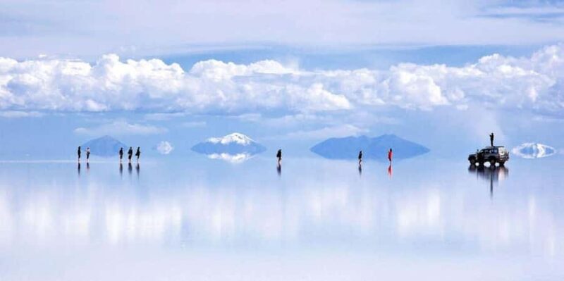 Uyuni salt flat tour from sucre - Key Points