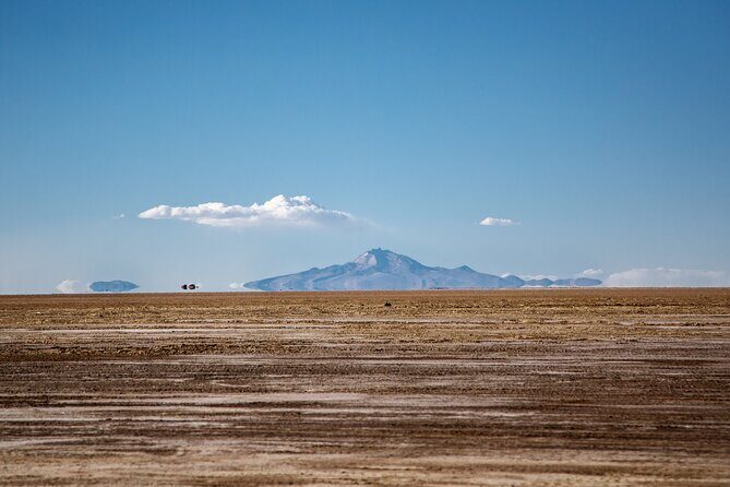 Uyuni Salt Flats 2-Day Private tour with Tunupa Volcano - Exploring the Uyuni Salt Flats 2-Day Private Tour in Detail