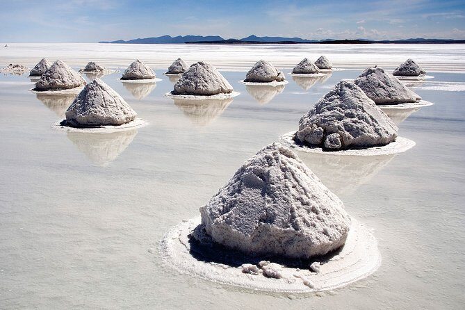 Uyuni Salt Flats - 3 Days / 2 Nights - English Speaking Guide - Key Points