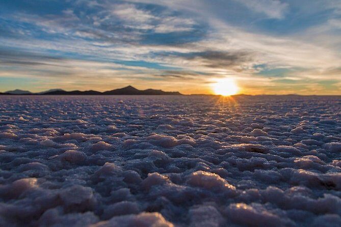 Uyuni Salt Flats (Day Tour) - English Speaking Guide - Key Points