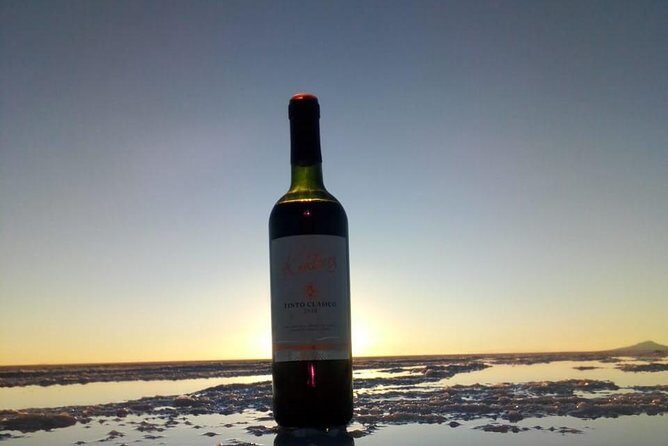 Uyuni Salt Flats Private Night Tour from Uyuni - Exploring the Details of the Uyuni Salt Flats Night Tour