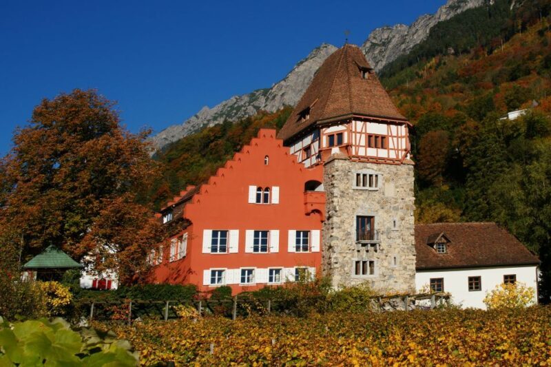 Vaduz: City Train Tour - Key Points