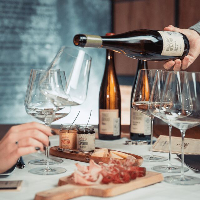Valdadige: Roeno Guided Tour and Wine tasting - A Full Breakdown of the Valdadige Roeno Tour